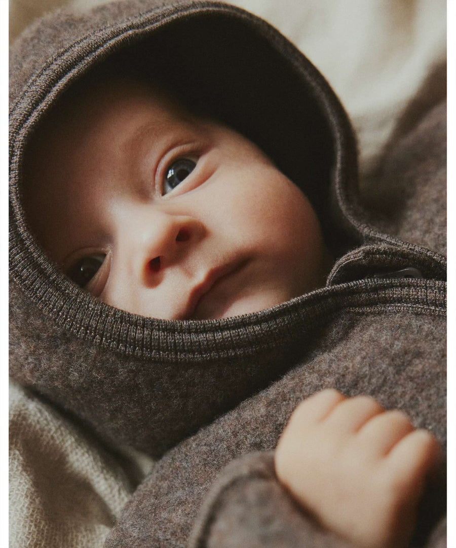 Huttelihut • Babysuit / Anzug / Overall Wollvlies brown melange