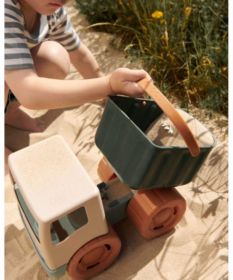 Liewood • Beck Sand Truck / Spielzeugtruck Lastwagen