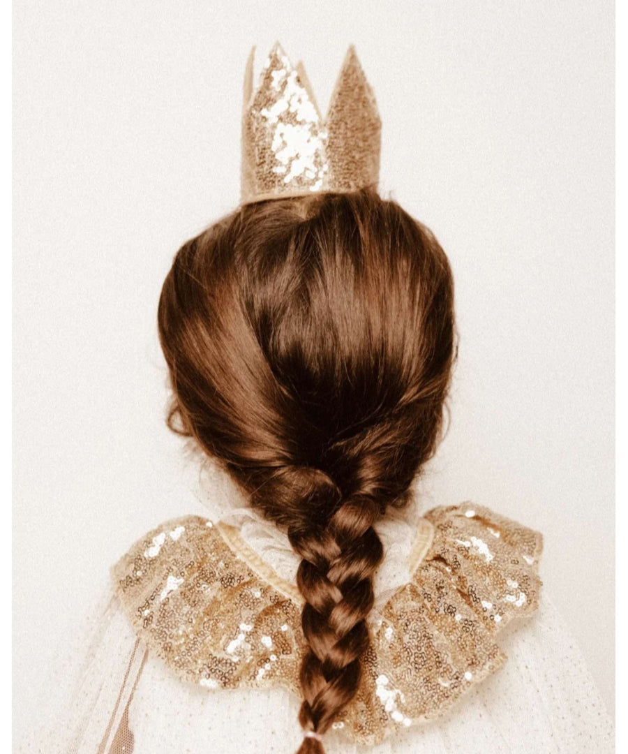 Mrs. Ertha • The Golden Queen Krone