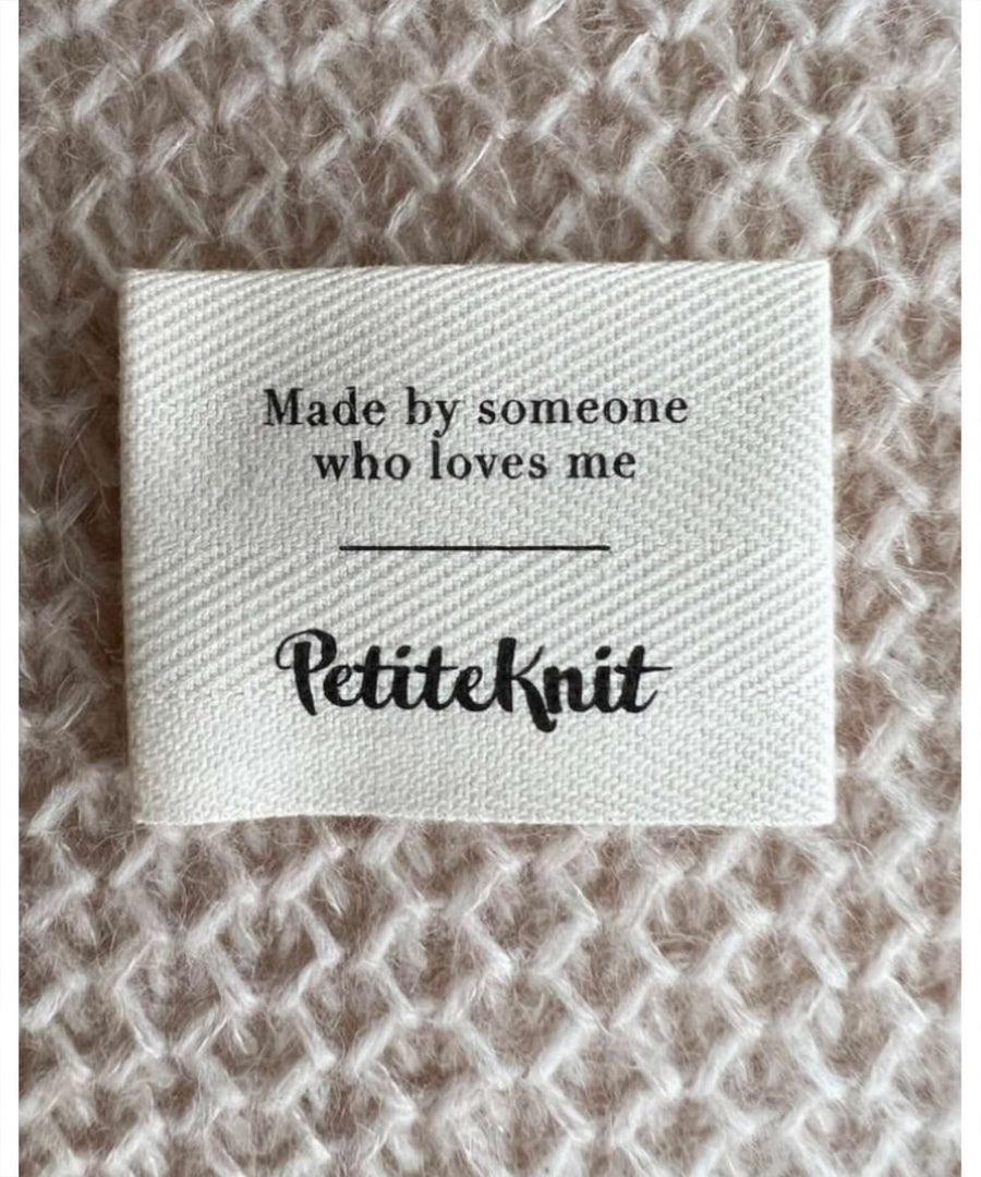 PetiteKnit • Label "Made by someone who loves me!"