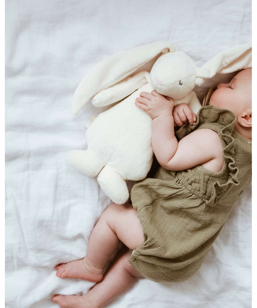 Moonie • The Humming Bunny cream