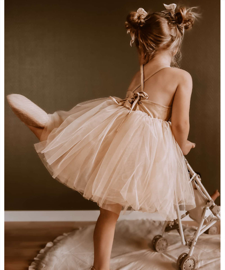 Mrs. Ertha • Rosie Kleid nude