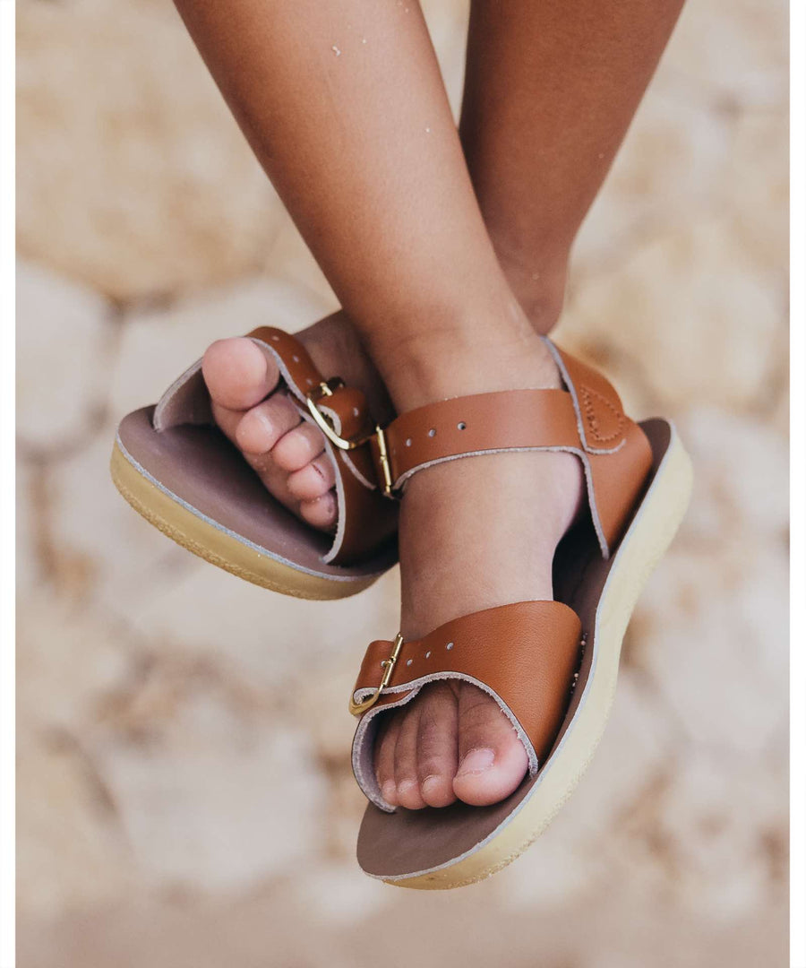 Saltwater Sandale • Surfer Child Tan